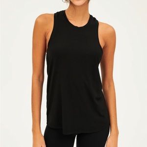 TONI JERSEY TANK / black / like new / no stain no holes